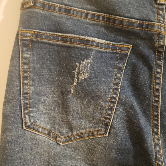 Urban Heritage UH Denim Dark Faded Distressed Ripped Jeans Woman Size 28 NWOT - Picture 7 of 15